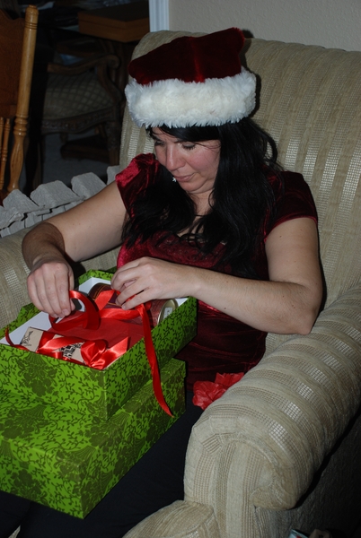 Xmas '07 069 Kathy.JPG