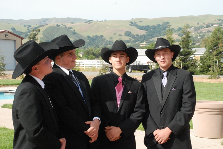 2011 LO Prom (077).JPG