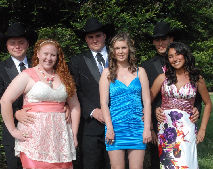 2011 LO Prom (094a).jpg