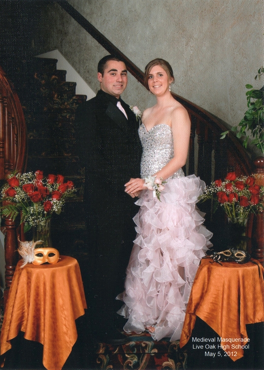 2012 00 LO Prom Picture.jpg