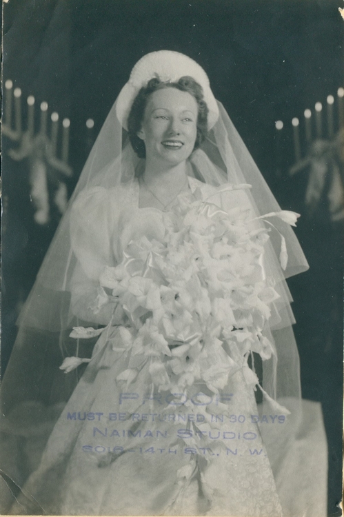 1942-02 Frances Haskell, 28 yoa.jpg