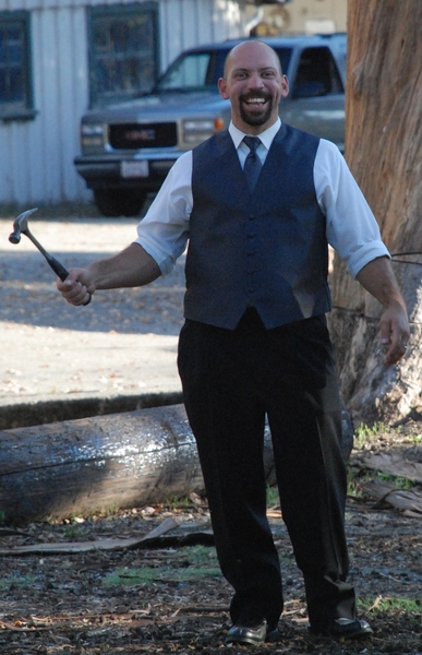 2009_10_24 Amy & Ray's Wedding_38 - Watch out! He's got a hammer Cropped.jpg