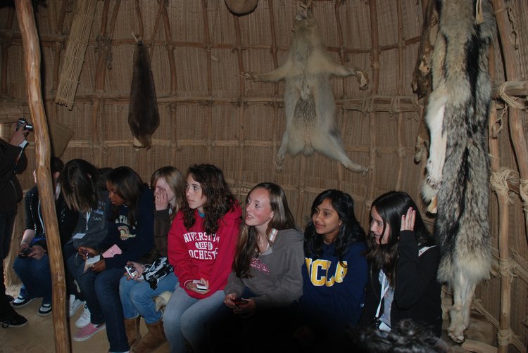 287 Jamestown - Kim, Natalia, Jessica, Valerie, Hunter, Anisha, Ariel.jpg
