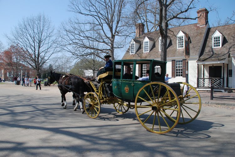 339 Williamsburg - Carriage.jpg