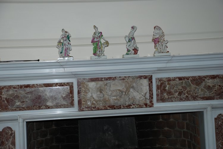 355 Williamsburg - Governor's Palace.jpg