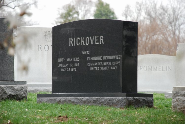 474 Arlington Cemetery - Adm HG Rickover.jpg