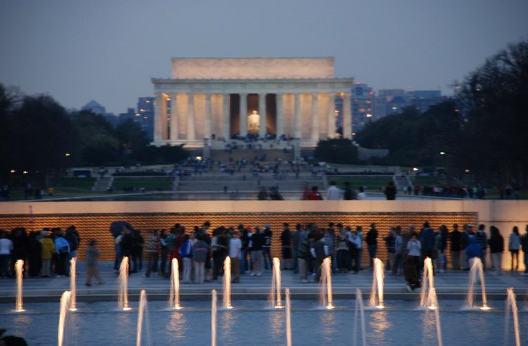 483 DC - WWII Monument.jpg