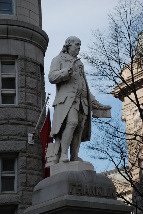 494 DC - Franklin Statue.jpg