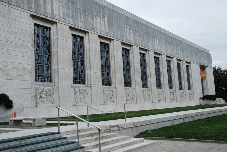 657 DC - Folger Shakespeare Library.jpg