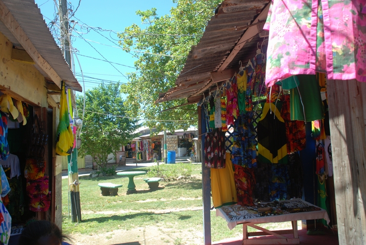 35C89 Crafts Market.JPG