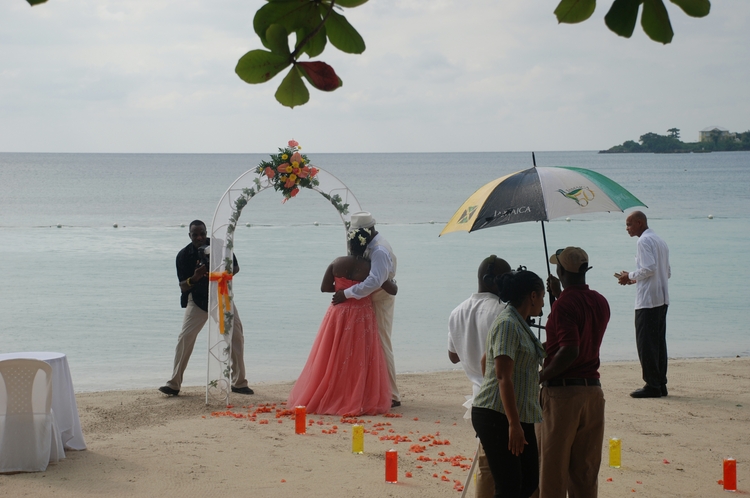 35D88e Beach Wedding.jpg