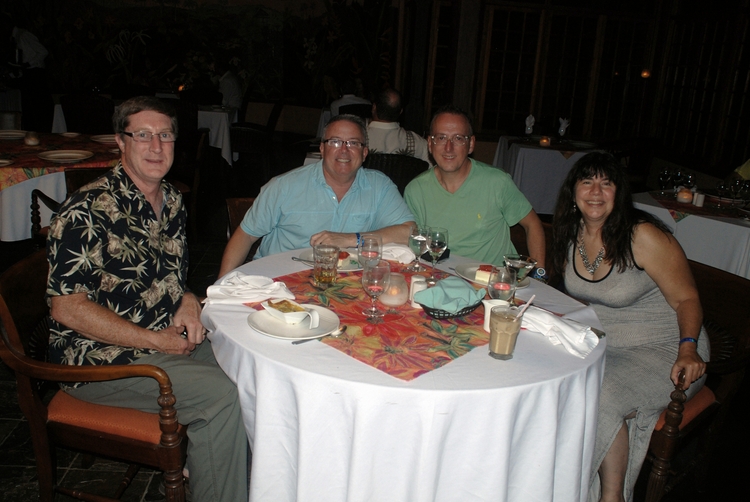 36D105ec Bill, Dean, Eddie, Kathy.jpg